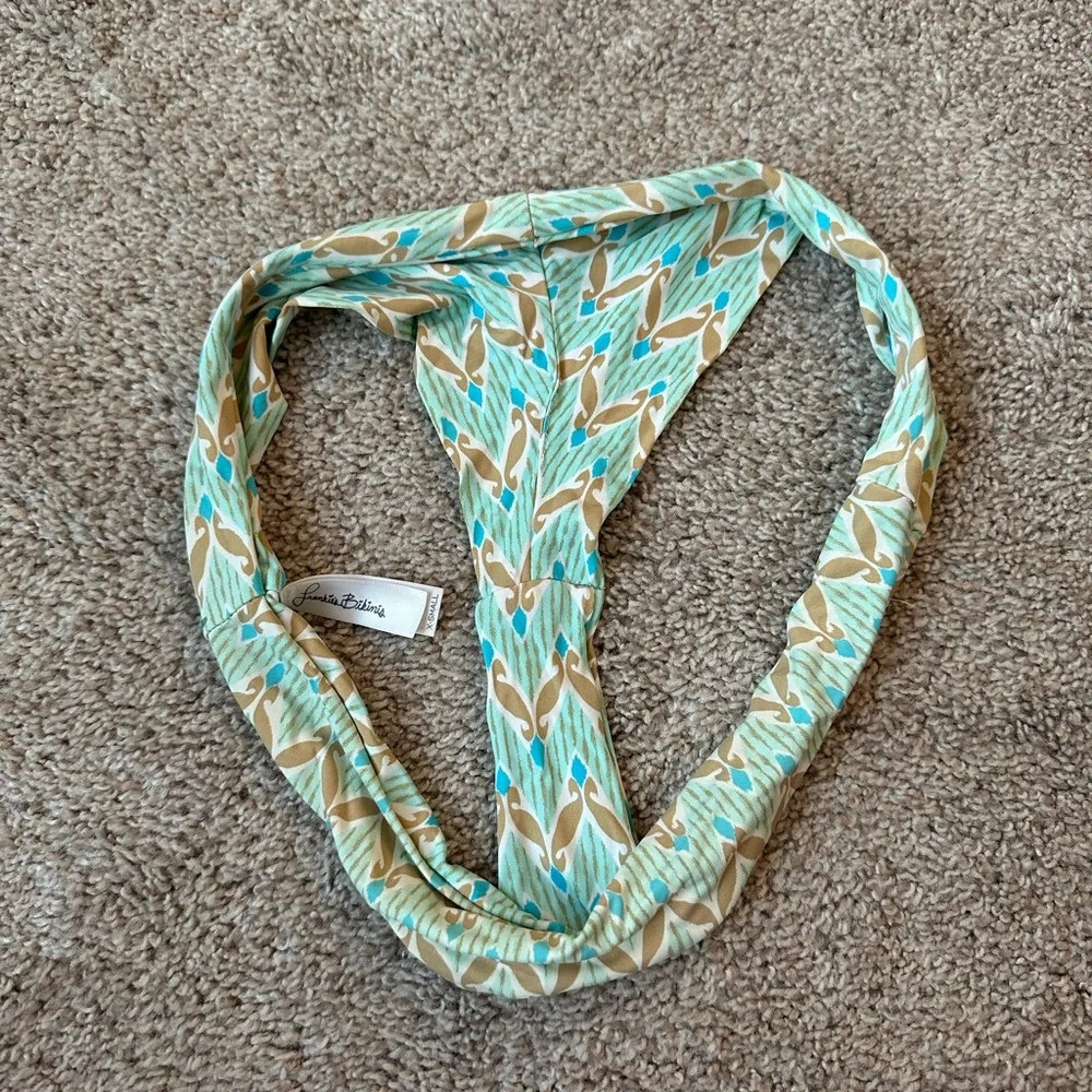 Frankie’s bikinis bottoms